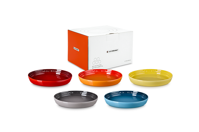 Le Creuset Stoneware Set of 5 Kolbe 17cm Round Plates image number 1